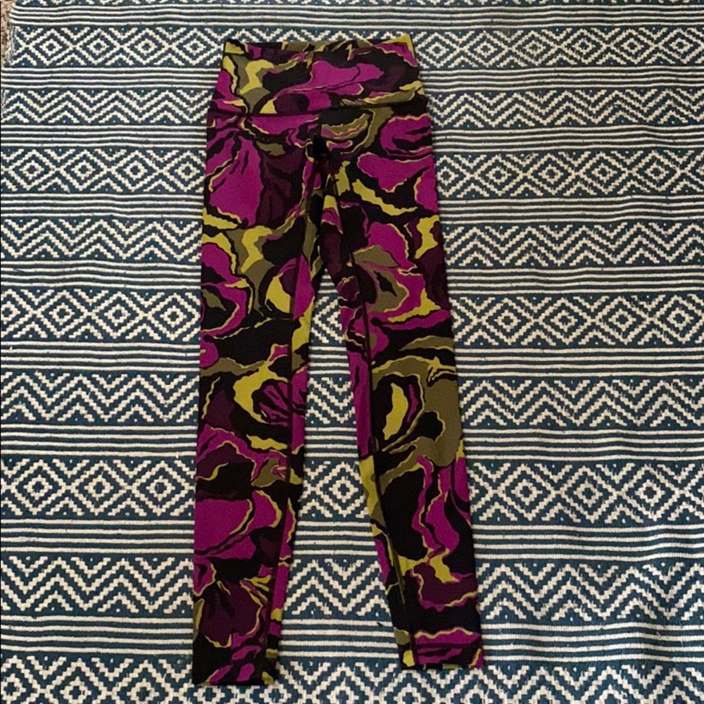 Lululemon HR WU